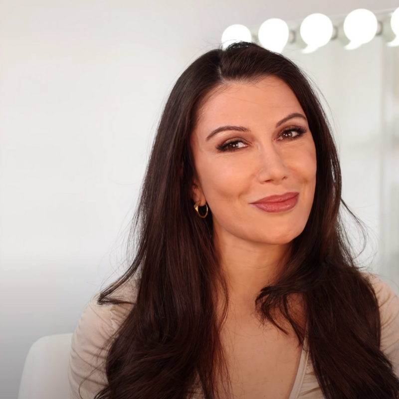 How Lorry Hill's Innovative Channel Exposed Celebrity Plastic Surgery -  Erika Vieira